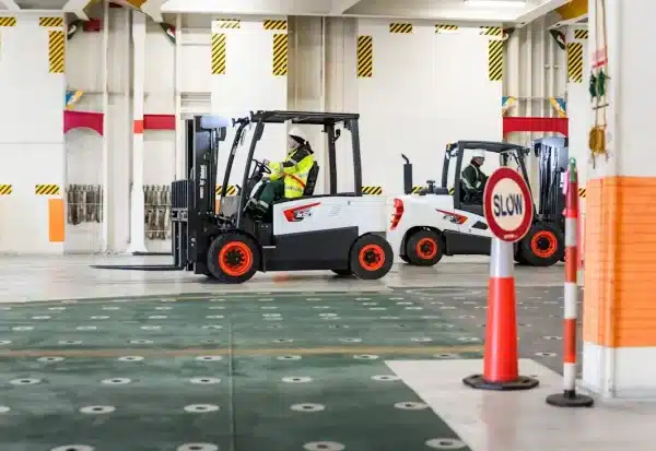 BOBCAT D50SC-9/D55SC-9 Dizel Forklift - Görsel 5